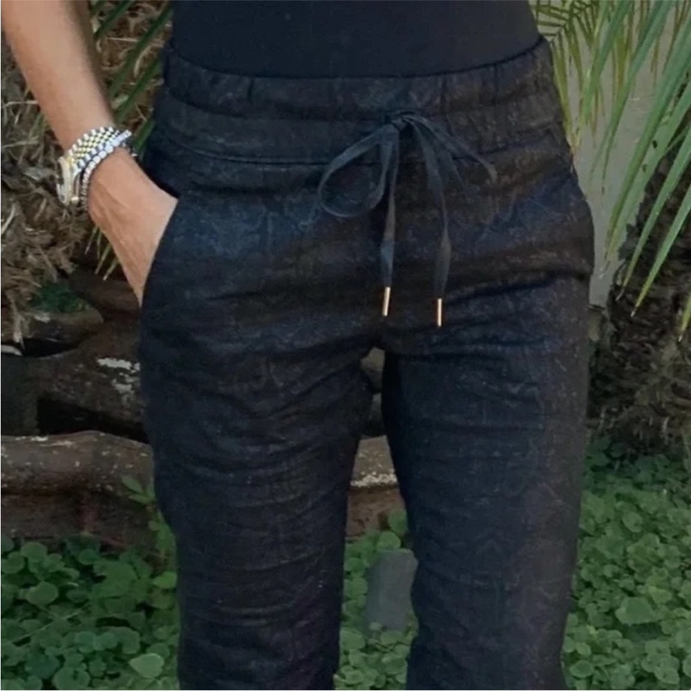 BEVY FLOG Black Textured Joggers - Picture 2 of 4